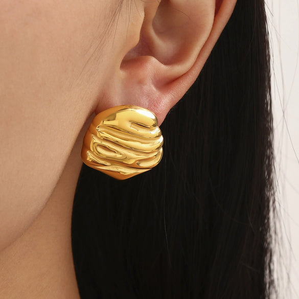 Wholesale Fashion Women's Geometric Asymmetrical Hammer Pattern Lace Pleated Stainless Steel And Glass Stone Electroplated Earrings