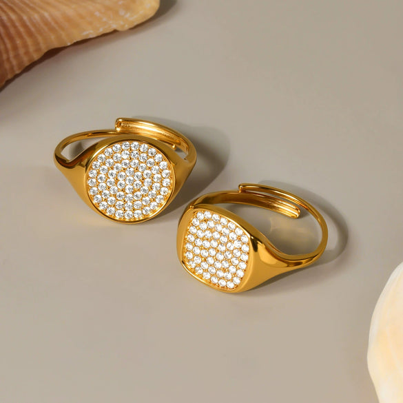 Wholesale Fashionable Casual Opening Love Ring In Stainless Steel With Heart Shape And Geometric Pattern Electroplated 18K Gold For Women