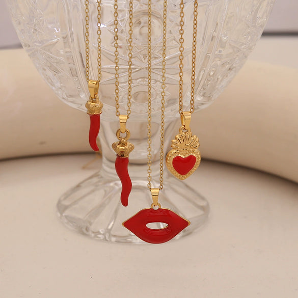 Wholesale Fashionable Heart Shaped Red Lips Chili Pendant Necklace Made Of Stainless Steel
