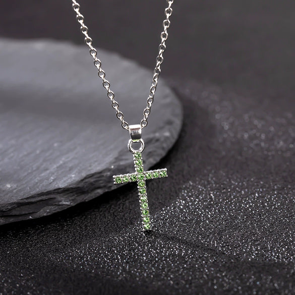 Wholesale Fashionable Rhinestone Necklace For Women With Geometric Pattern Made Of Alloy And Velvet Belt Electroplated