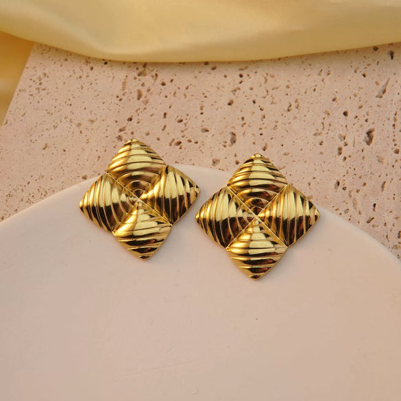 Wholesale Fashionable Temperament Retro Geometric Flower Hydraulic Electroplated Stainless Steel Earrings