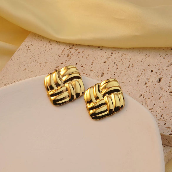 Wholesale Fashionable Temperament Retro Geometric Flower Hydraulic Electroplated Stainless Steel Earrings