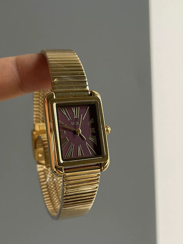 Wholesale Female Medieval Style Metal Case Quartz Ankora Red Watch