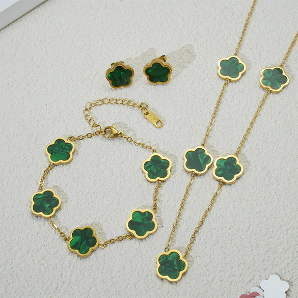 Wholesale Five Leaf Flower Single Sided Plant Jewelry Set For Women Titanium Steel Electroplated Necklace Earrings Bracelets With O Chain