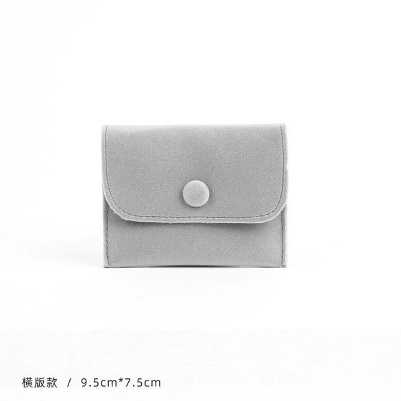Wholesale Flannel And Velvet Jewelry Storage Bags With Anti Oxidation Buttons And Silk Screen Printing
