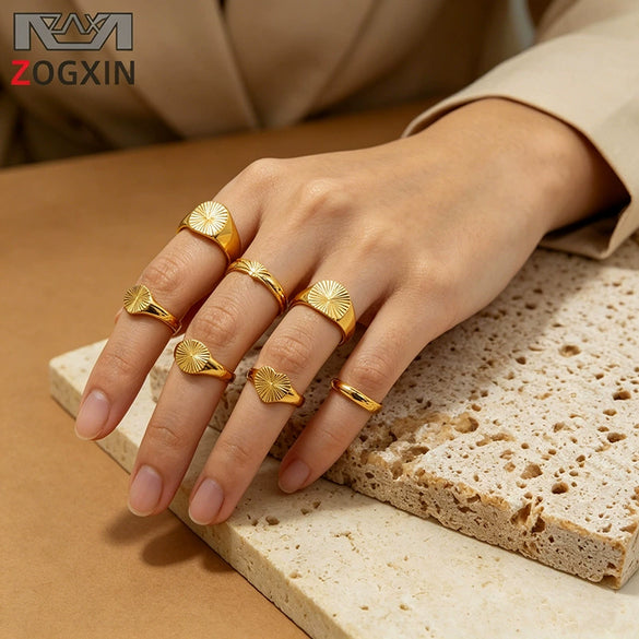 Wholesale Floral Heartshaped Square Geometric Stainless Steel Electroplated Ring For Women And Unisex In Niche And Minimalist Style