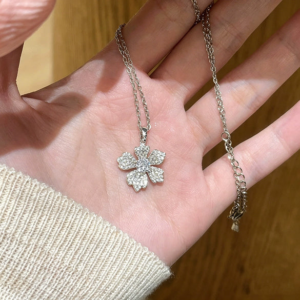 Wholesale Flower Shape Zircon Inlaid Copper Pendant Titanium Steel Oshaped Chain Necklace For Women Light Luxury Style