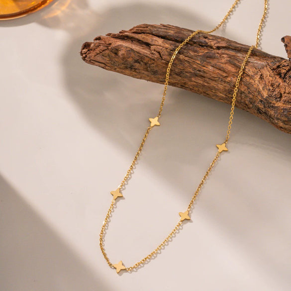 Wholesale Fourleaf Clover Rhombus Sweet And Cool Geometric Style Electroplated 18K Gold Steel Sweater Chain Jewelry For Women
