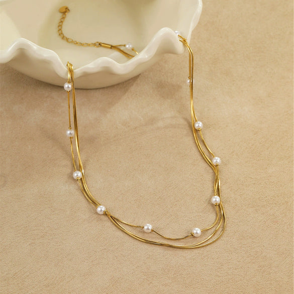 Wholesale French Retro Multilayered Stainless Steel Geometric Necklace For Women With Electroplating