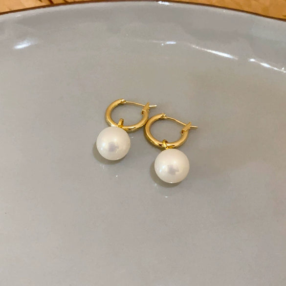 Wholesale French Retro Pearl Earrings With 925 Silver Needles Alloy Material Geometric Pattern And Diamondencrusted Design For Women