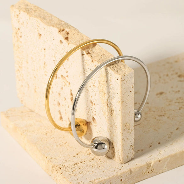 Wholesale French Retro Stainless Steel Bracelet Gold Plated With Vacuum Real Gold Electroplating In Pvd Furnace For Women