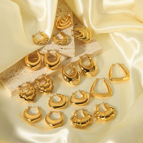 Wholesale French Retro Stainless Steel Heart Shaped Love Earrings With Vacuum Real Gold Electroplating In Pvd Furnace For Women