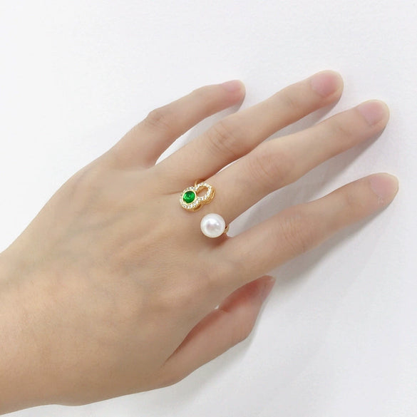 Wholesale Freshwater Pearl And Green Agate Gourd Ring With Copper Material And Electroplating In Fashion Style For Women