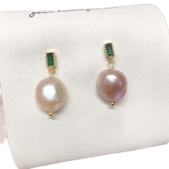 Wholesale Freshwater Pearl Earrings Alloy Inlaid With Artificial And Semiprecious Stones Alien Shape Retro Style For Women