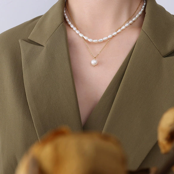Wholesale Freshwater Pearl Geometric Simple Natural Titanium Steel Electroplated Stacked Necklace For Women