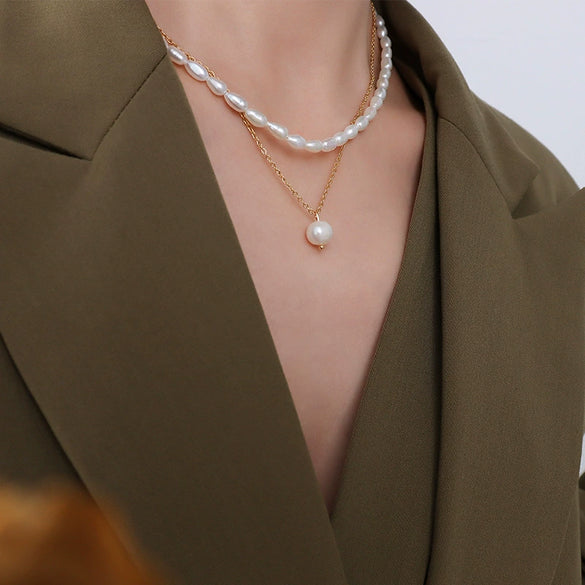 Wholesale Freshwater Pearl Geometric Simple Natural Titanium Steel Electroplated Stacked Necklace For Women