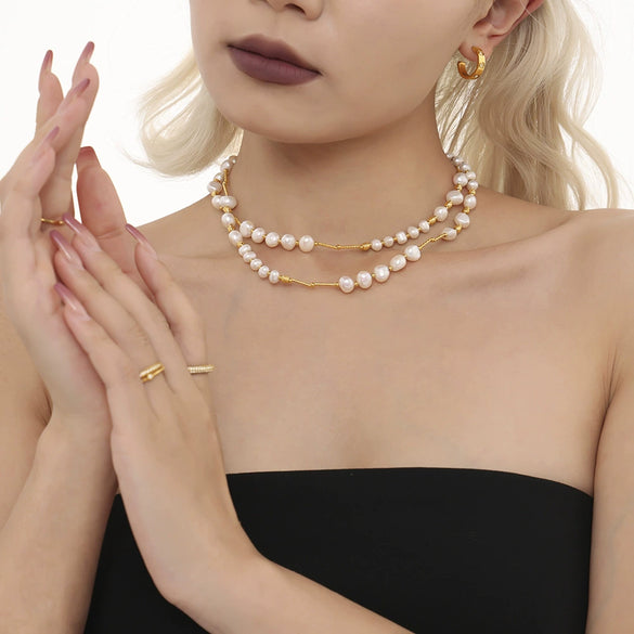 Wholesale Freshwater Pearl Long Stainless Steel Woolen Chain Geometric Light Luxury Clavicle Necklace For Women With Electroplating