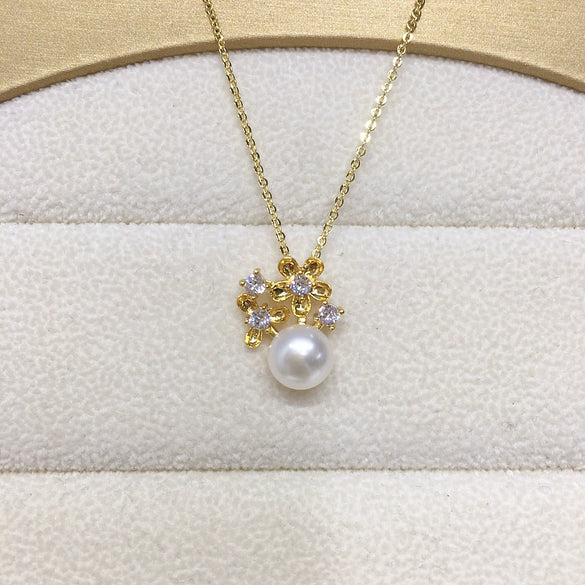 Wholesale Freshwater Pearl Necklace With Copper Accessories Flat Round And Bun Round Pearl Shapes Fashion And Minimalist Style