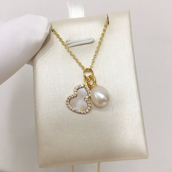 Wholesale Freshwater Pearl Pendant Earrings With Gourd Shape