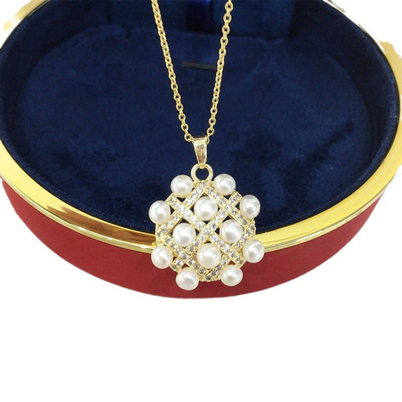 Wholesale Freshwater Pearl Pendant Jewelry Natural Multibead Round Pearls Light Luxury Minimalist Style Copper Accessory Shape Shape And Droplet Shape