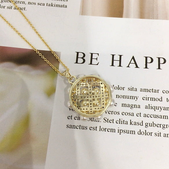 Wholesale Freshwater Pearl Pendant Jewelry Natural Multibead Round Pearls Light Luxury Minimalist Style Copper Accessory Shape Shape And Droplet Shape