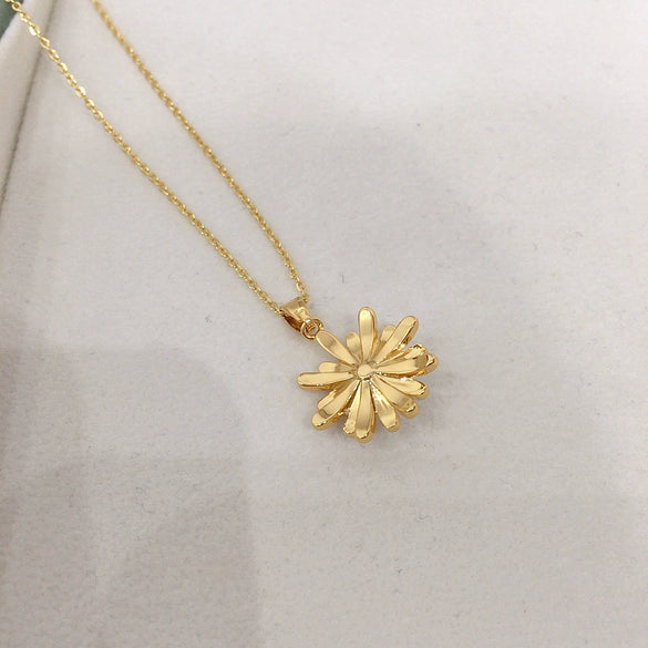 Wholesale Freshwater Pearl Pendant Jewelry With Daisy Flower Copper Flat Round And Bun Round Shape Minimalist Style