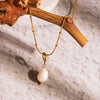Wholesale Freshwater Pearl Pendant Necklace With Simple Natural Style Stainless Steel Collarbone Chain And Vacuum Real Gold Electroplating In Pvd Furnace Geometric Design