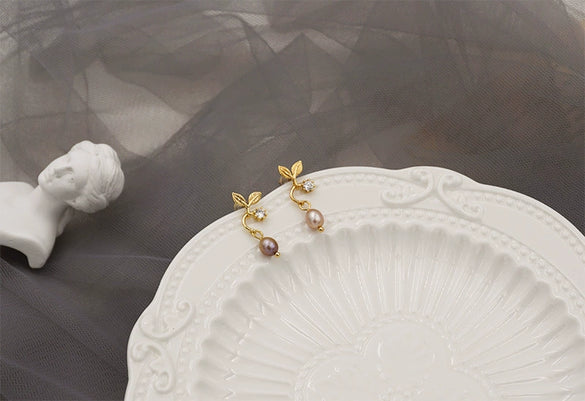 Wholesale Freshwater Pearl Retro Drop Shape Electroplated Children's Earrings