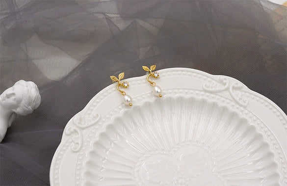 Wholesale Freshwater Pearl Retro Drop Shape Electroplated Children's Earrings