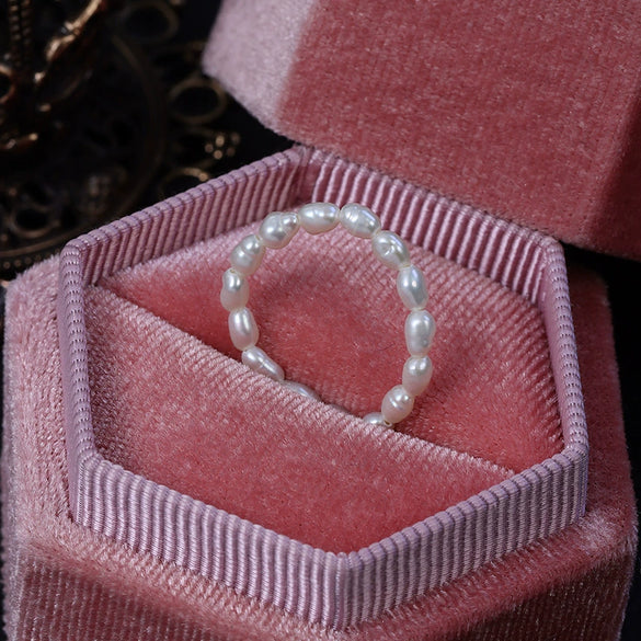 Wholesale Freshwater Pearl Ring Minimalist Unisex Design With Special Shape And Thread Accessory