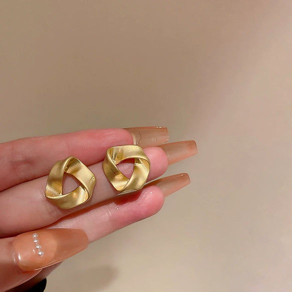 Wholesale Geometric Alloy Earrings With 925 Silver Needles And Electroplating Treatment For Women Simple Fashion Temperament