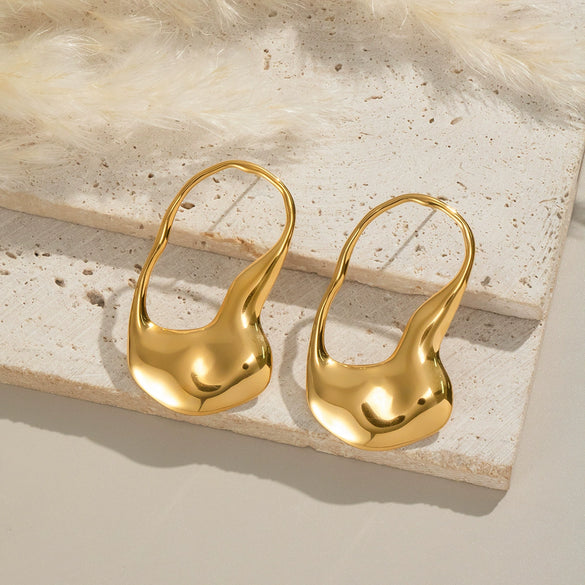 Wholesale Geometric Asymmetrical Stainless Steel Earrings For Girls With Electroplating Design