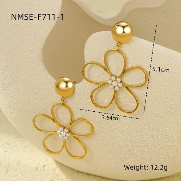 Wholesale Geometric Beaded Flower Stainless Steel 18K Gold Electroplated Earrings For Women