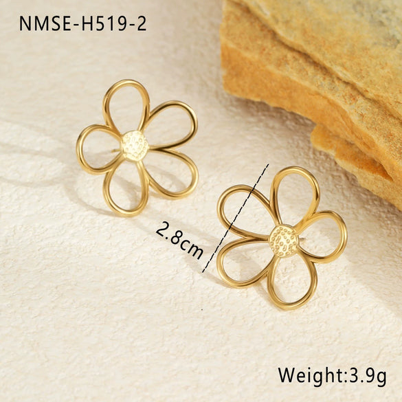 Wholesale Geometric Beaded Flower Stainless Steel 18K Gold Electroplated Earrings For Women