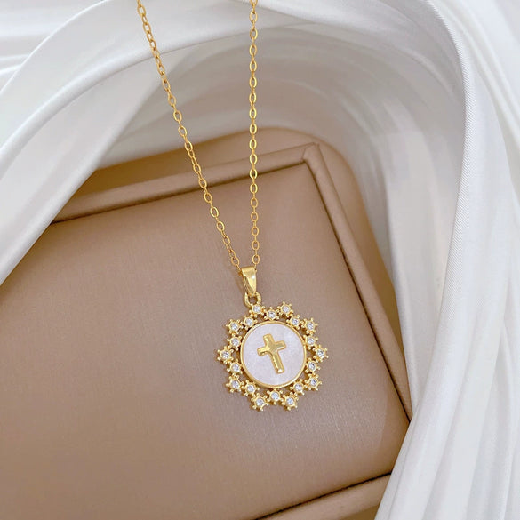 Wholesale Geometric Copper Pendant Stainless Steel Diamond Necklace For Women And Men