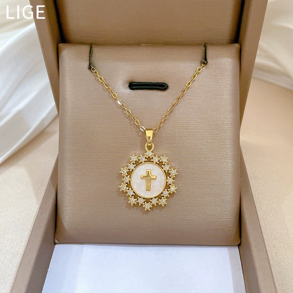 Wholesale Geometric Copper Pendant Stainless Steel Diamond Necklace For Women And Men
