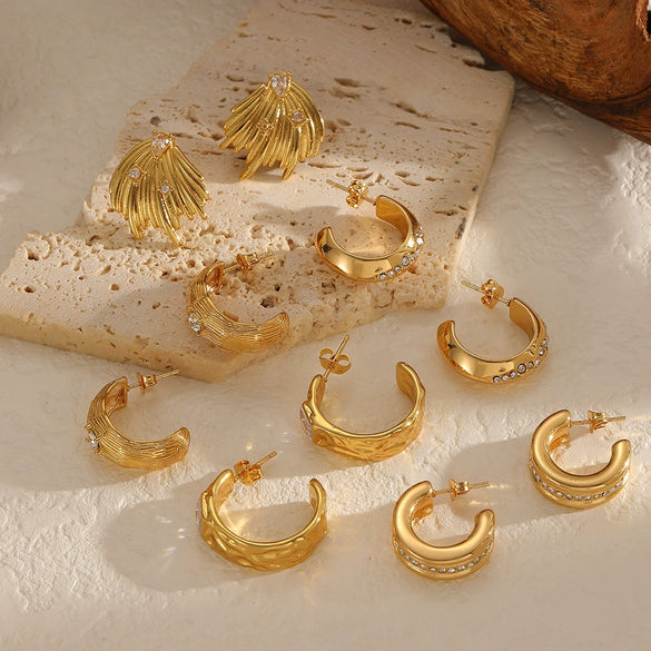 Wholesale Geometric Cshaped Diamondencrusted Stainless Steel Earrings For Women With Pvd Furnace Vacuum Real Gold Plating