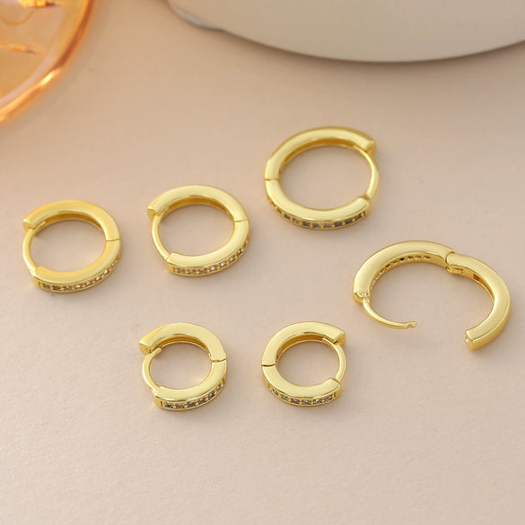 Wholesale Geometric Diamondstudded Round Earrings Copper 18K Gold Plated Unisex