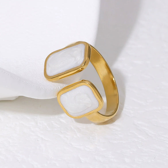 Wholesale Geometric Drop Oil Opening Women's Titanium Steel Ring With 18K Gold Plated Electroplating