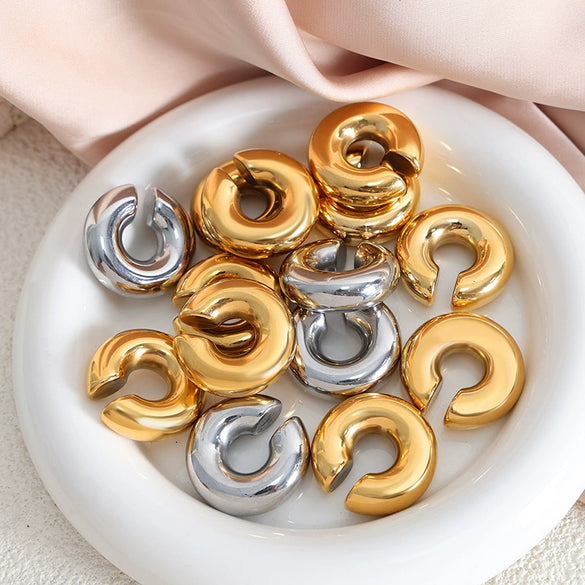 Wholesale Geometric Electroplated Titanium Steel Ear Clips For Girls Fashion Jewelry