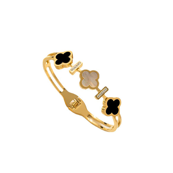 Wholesale Geometric Fourleaf Clover Titanium Steel Rose Gold Electroplated Women's Bracelet