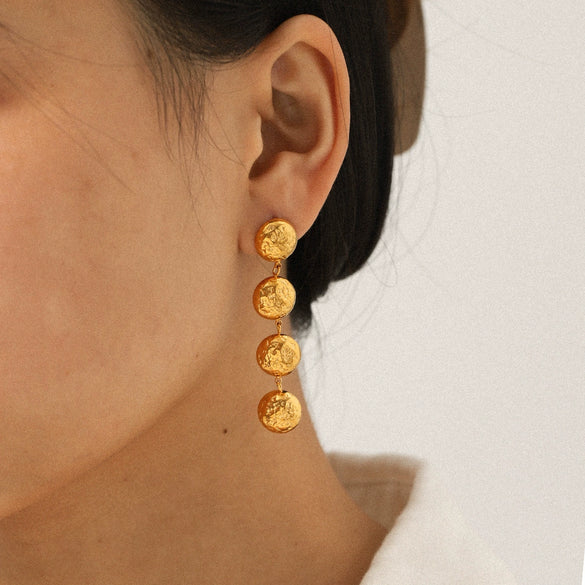 Wholesale Geometric Hammered Pattern 18K Gold Electroplated Stainless Steel Tassel Earrings For Women
