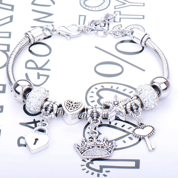 Wholesale Geometric Handmade Alloy Beaded Bracelet With Crown Pendant And Lobster Buckle For Couples