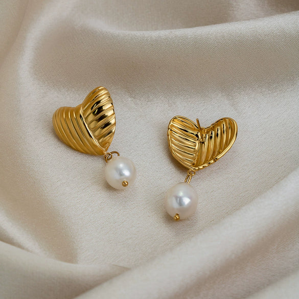 Wholesale Geometric Heart Freshwater Pearl Pendant Stainless Steel 18K Gold Electroplated Earrings For Women
