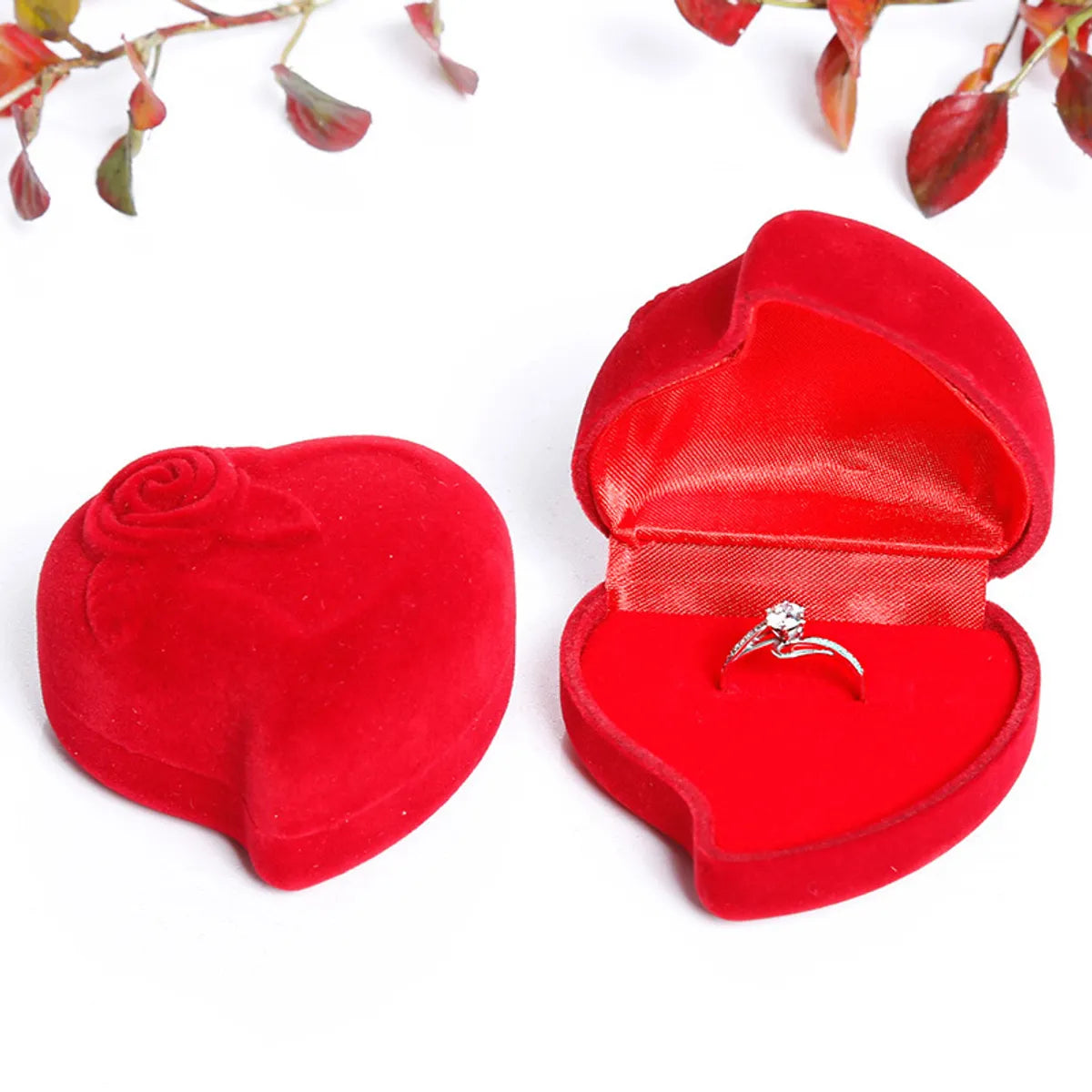 Wholesale Geometric Heart Shaped Flower Jewelry Packaging Velvet Box