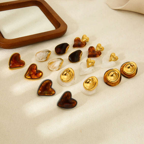 Wholesale Geometric Heartshaped 18K Gold Plated Stainless Steel Amber Resin Earrings For Women