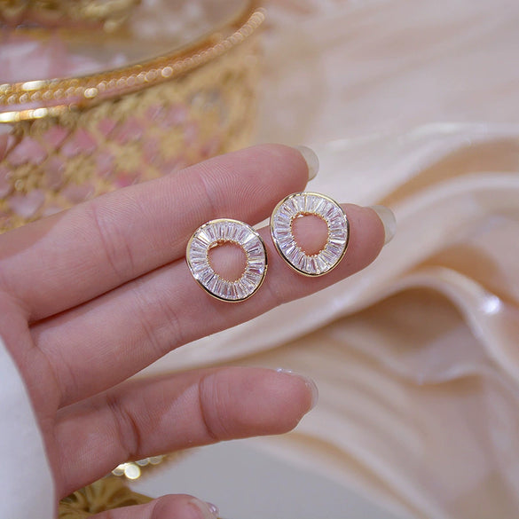 Wholesale Geometric Irregular Round Copper Zircon Earrings For Women Light Luxury Style