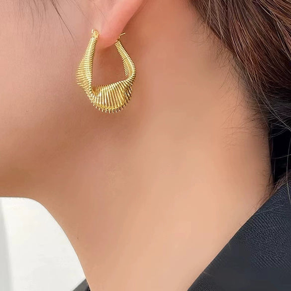 Wholesale Geometric Metal Spring Earrings For Women Copper Electroplated