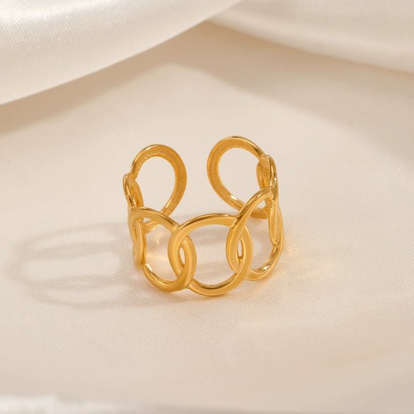 Wholesale Geometric Oval Interlocking Stainless Steel Goldplated Ring Casual Elegant And Adjustable For Women
