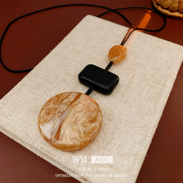 Wholesale Geometric Plastic Resin Leather Cord Necklace With Electroplating